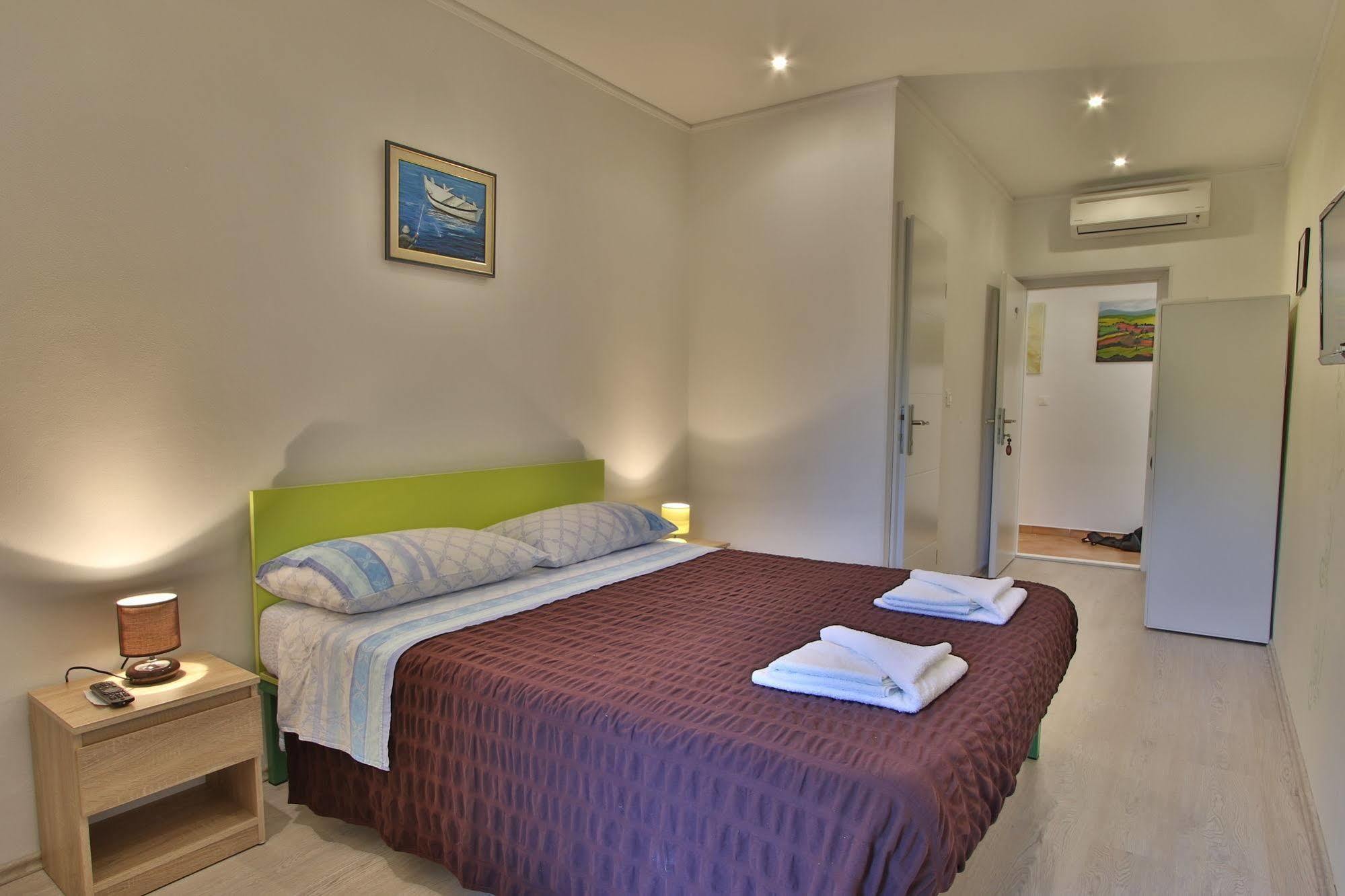 Rooms And Apartment Feral Rovinj Dış mekan fotoğraf